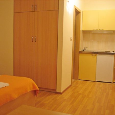 Mladen Otel Omiš Dış mekan fotoğraf